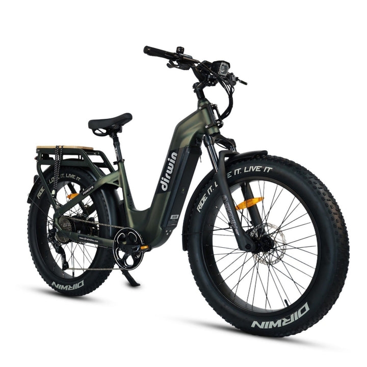 What are the advantages of the Pioneer Lite lightweight hunting eBike?